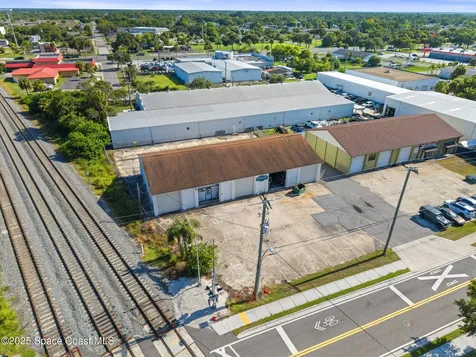 527 Peachtree Street Cocoa FL 32922