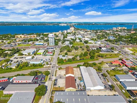 527 Peachtree Street Cocoa FL 32922