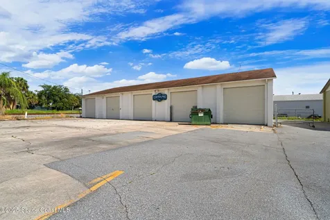 527 Peachtree Street Cocoa FL 32922