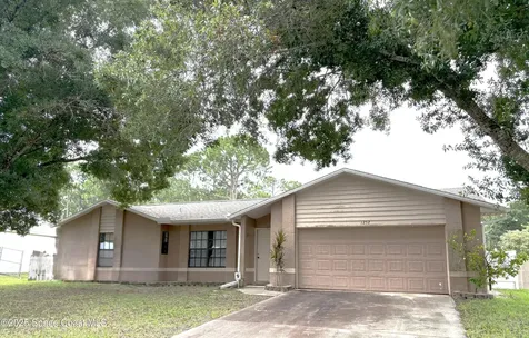1252 Helias Street NW Palm Bay FL 32907