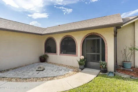 1790 Halfmoon Street NW Palm Bay FL 32907