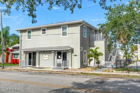 2012 Vernon Place Melbourne FL 32901