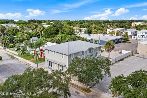 2012 Vernon Place Melbourne FL 32901