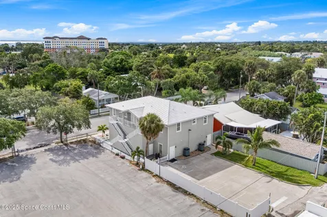 2012 Vernon Place Melbourne FL 32901