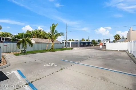 2012 Vernon Place Melbourne FL 32901