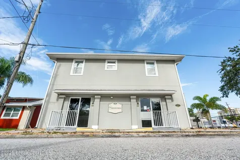 2012 Vernon Place Melbourne FL 32901