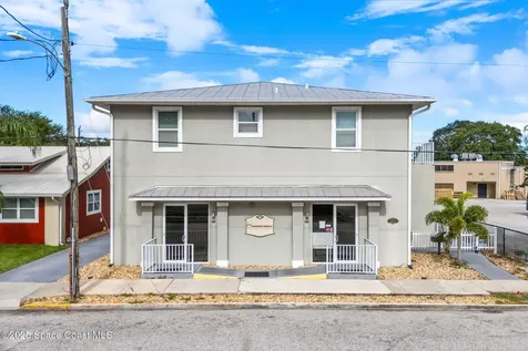 2012 Vernon Place Melbourne FL 32901