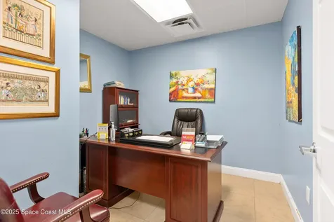 2012 Vernon Place Melbourne FL 32901