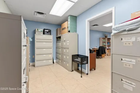 2012 Vernon Place Melbourne FL 32901
