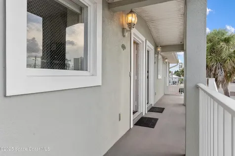 2012 Vernon Place Melbourne FL 32901