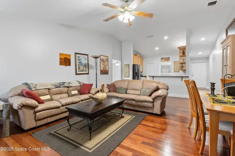 2012 Vernon Place Melbourne FL 32901