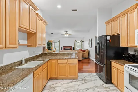 2012 Vernon Place Melbourne FL 32901