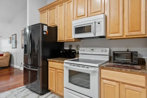 2012 Vernon Place Melbourne FL 32901