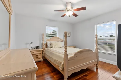 2012 Vernon Place Melbourne FL 32901