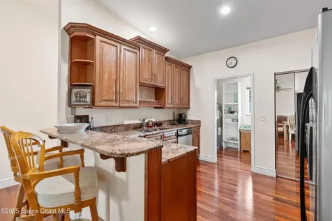 2012 Vernon Place Melbourne FL 32901