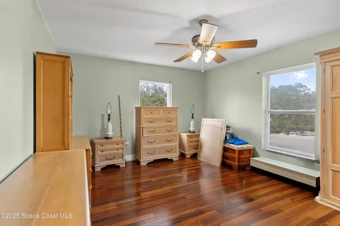 2012 Vernon Place Melbourne FL 32901