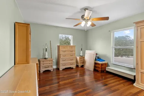 2012 Vernon Place Melbourne FL 32901