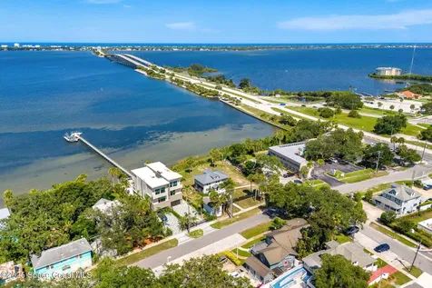 1811 Riverview Drive Melbourne FL 32901