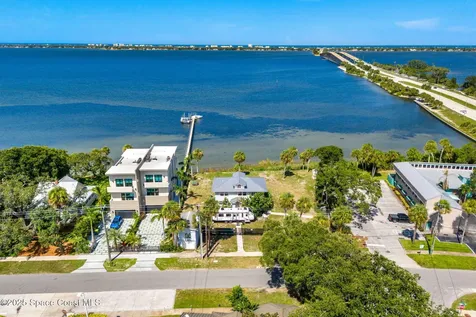 1811 Riverview Drive Melbourne FL 32901