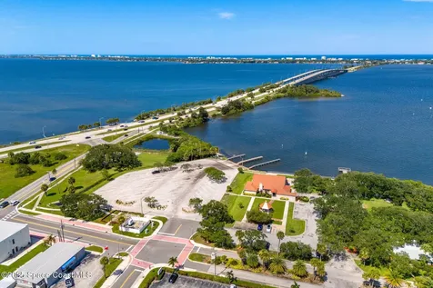 1811 Riverview Drive Melbourne FL 32901
