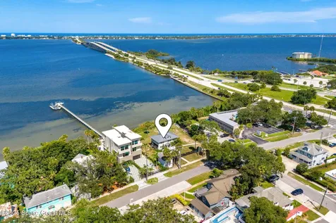 1811 Riverview Drive Melbourne FL 32901