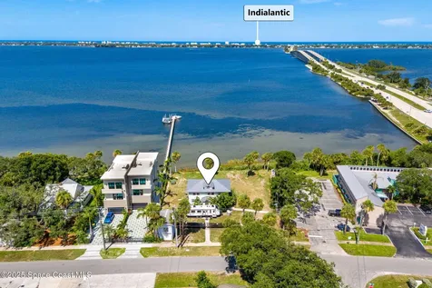 1811 Riverview Drive Melbourne FL 32901