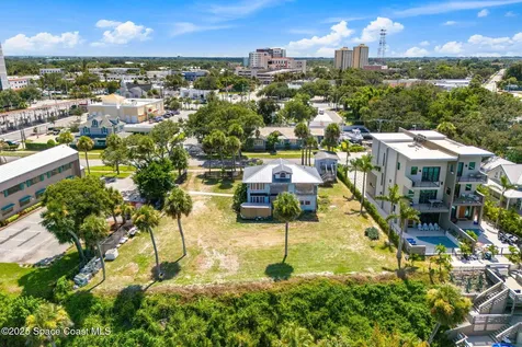 1811 Riverview Drive Melbourne FL 32901