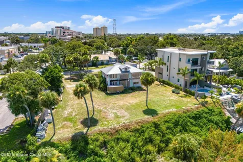 1811 Riverview Drive Melbourne FL 32901