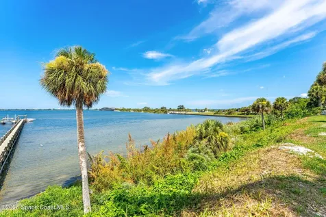 1811 Riverview Drive Melbourne FL 32901