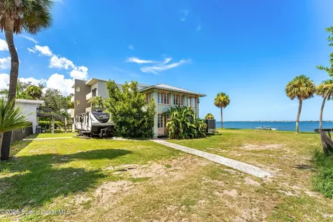 1811 Riverview Drive Melbourne FL 32901
