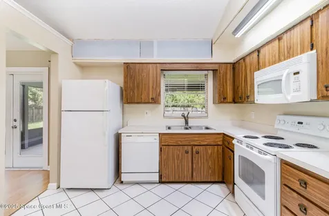 1172 Yakutat Avenue SE Palm Bay FL 32909