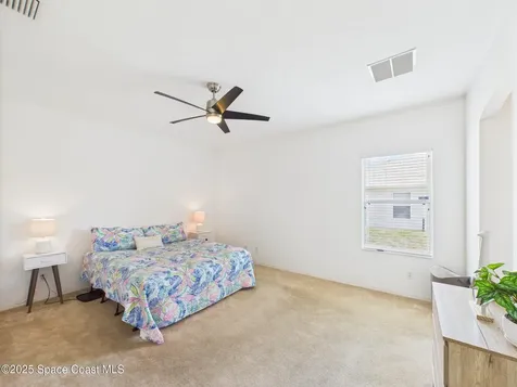 826 Riviera Avenue Sebastian FL 32958