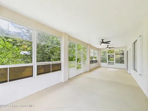 826 Riviera Avenue Sebastian FL 32958