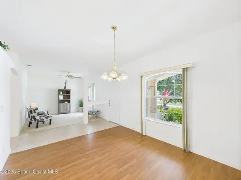 826 Riviera Avenue Sebastian FL 32958
