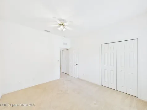 826 Riviera Avenue Sebastian FL 32958