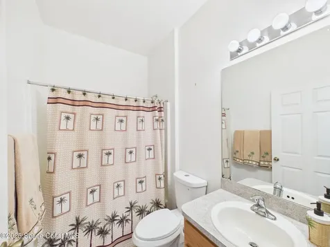 826 Riviera Avenue Sebastian FL 32958