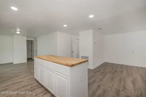 1918 Sago Palm Street NE Palm Bay FL 32905