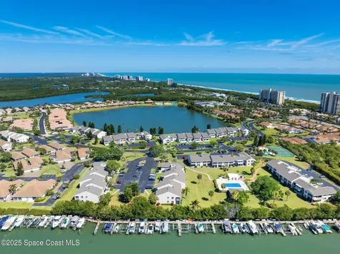 3212 S Lakeview Circle Fort Pierce FL 34949