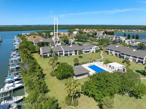 3212 S Lakeview Circle Fort Pierce FL 34949