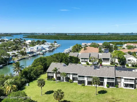 3212 S Lakeview Circle Fort Pierce FL 34949