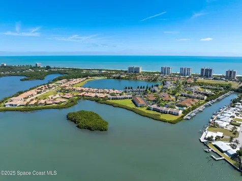 3212 S Lakeview Circle Fort Pierce FL 34949