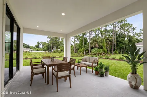 460 Grenadier Avenue NW Palm Bay FL 32907