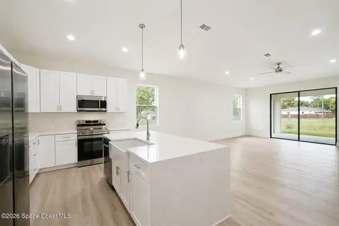 460 Grenadier Avenue NW Palm Bay FL 32907