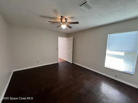 399 Fluvia Avenue SE Palm Bay FL 32909