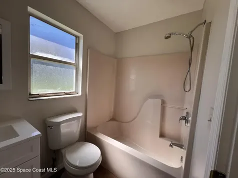 399 Fluvia Avenue SE Palm Bay FL 32909