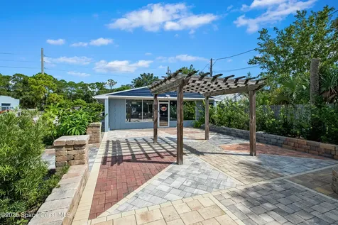 1426 Lake Drive Cocoa FL 32922