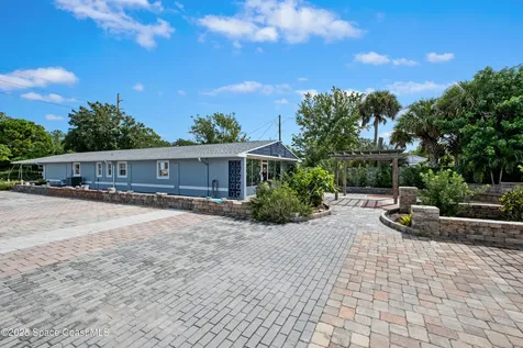 1426 Lake Drive Cocoa FL 32922