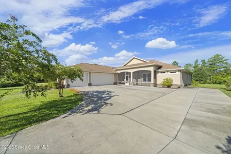 1560 Silk Oak Avenue Titusville FL 32796