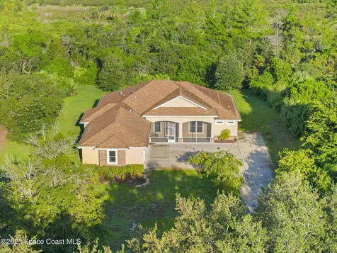 1560 Silk Oak Avenue Titusville FL 32796