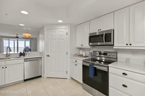 7 Indian River Avenue Titusville FL 32796